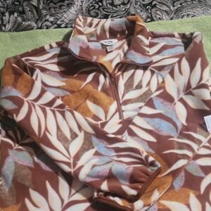 Vintage Leaf Pattern Fleece Pullover